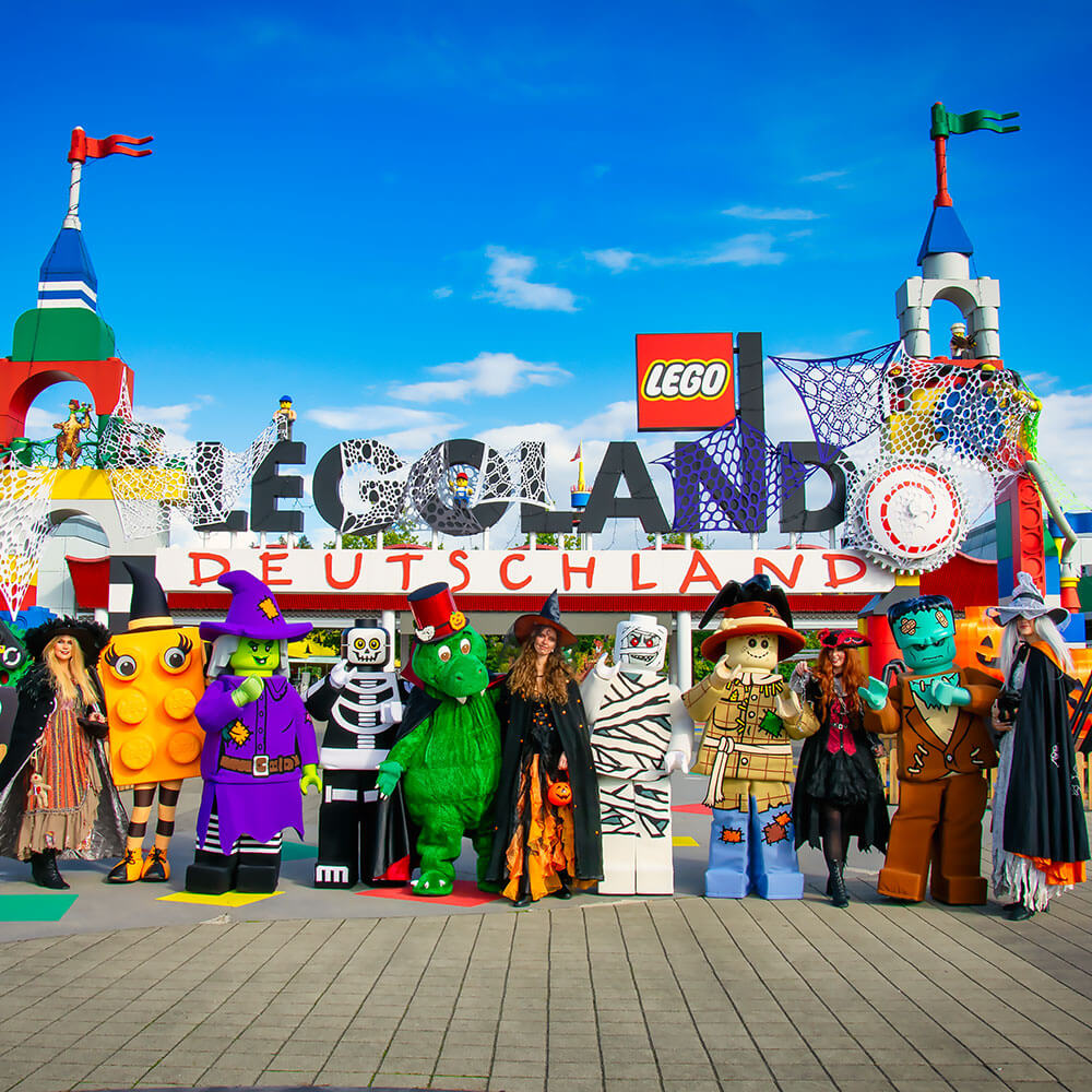 Halloween in miniland legoland sale